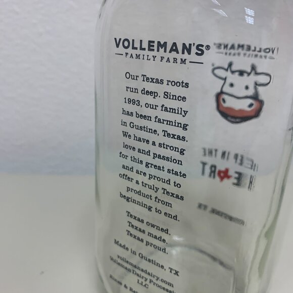 BOTTLE - 32oz VOLLMANS FARMS glass milk bottle DEEP IN THE HEART OF TEXAS logo - Picture 7 of 8